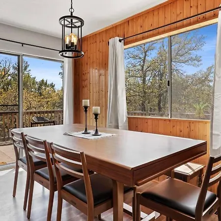 Newly Remodeled Pet Friendly Strawberry Cabin Pine Exterior photo